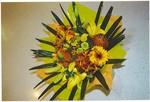 FRESH WILDFLOWERS IN BRIGHT BOUQUET
