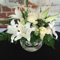 A mixed vase arrangment