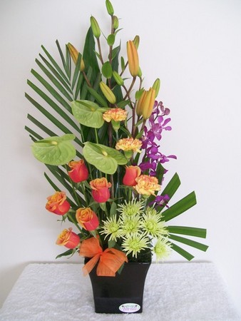 Flower Arrangement on Stunning Flower Arrangement   Flowers Perth   Florist Arrangements