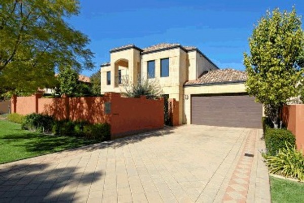 DREAM HOME