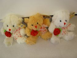 Cutie Bear. Must be ordered with flowers.