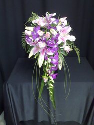 Mixed Trailing Bouquet