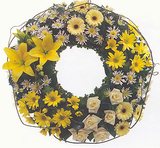 CLUSTER WREATH