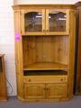 Corner entertainment unit