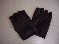 Fingerless gloves 60% OFF!!
