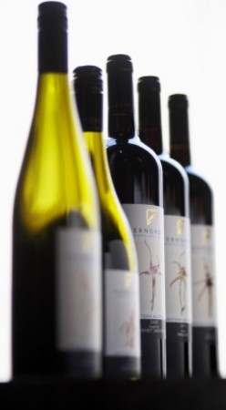 Tasters 6 Pack 3 Red and 3 White Wines