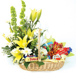 Gift Baskets choc and flowers Basket