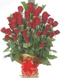 Supreme bouquet of 3 dozen long stemmed hot house roses