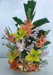 Arrangement in basket