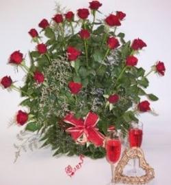 Romantic 2 dozen rose bouquet