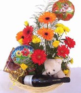 Arrangement with Balloon, champagne and teddy