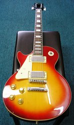 Suzuki Electric Guitar