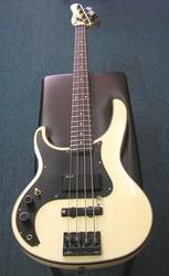 Washburn Force 8 Bass Guitar