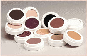 Celebr� ShadoBlend� Pressed Powder Eye Shadow  3g