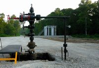 Snapper A-1 wellhead and facilities 2