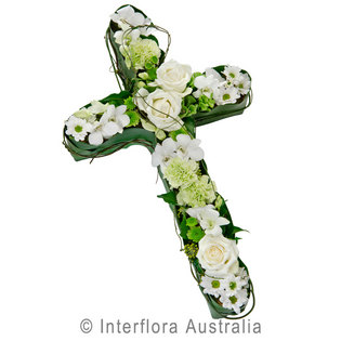 Flower Delivery Perth on Spray   Flowers   Sympathy   Perth City Florist   Free Flower Delivery