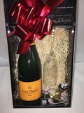 VEUVE CLICQUOT N/V PINE GIFT BOX WITH FLUTE and CHOCOLATES